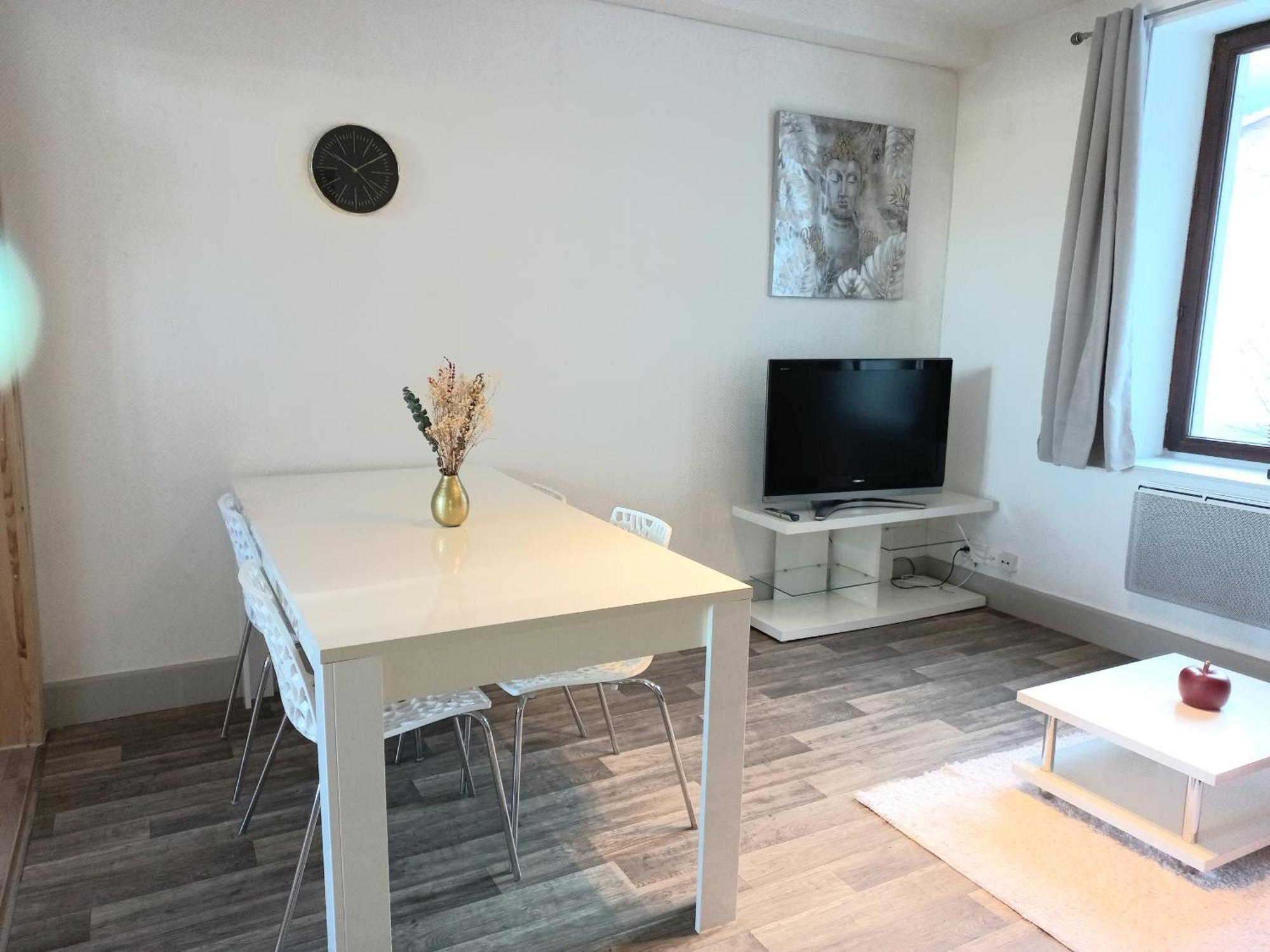 Appartement Les Iris, Au Calme, Proche Du Centre رُمْيِريمو المظهر الخارجي الصورة